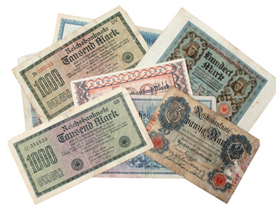 Geldscheine, die früher in einem Geldinstitut erhältlich waren
